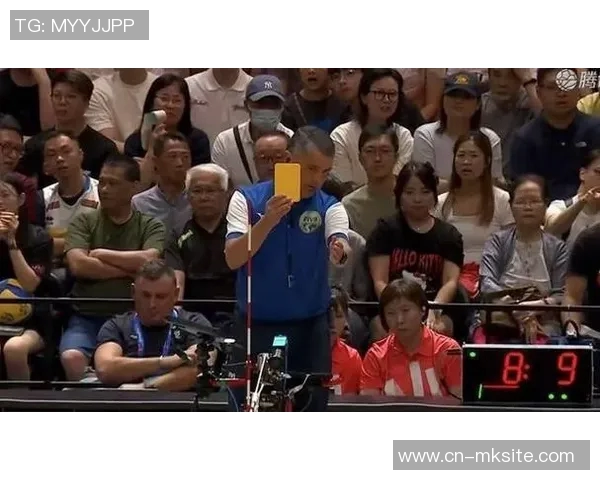 中国排球迎战意大利强敌争夺世界冠军荣耀的激烈对决