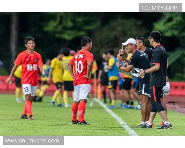 广州恒大主场迎战大连阿尔滨力争全取三分冲击联赛冠军 广州恒大主场迎战大连阿尔滨力争全取三分冲击联赛冠军